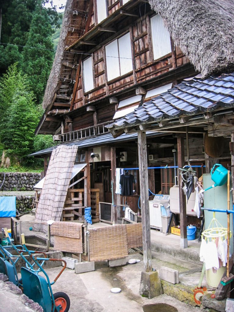 Le village de Ainokura
