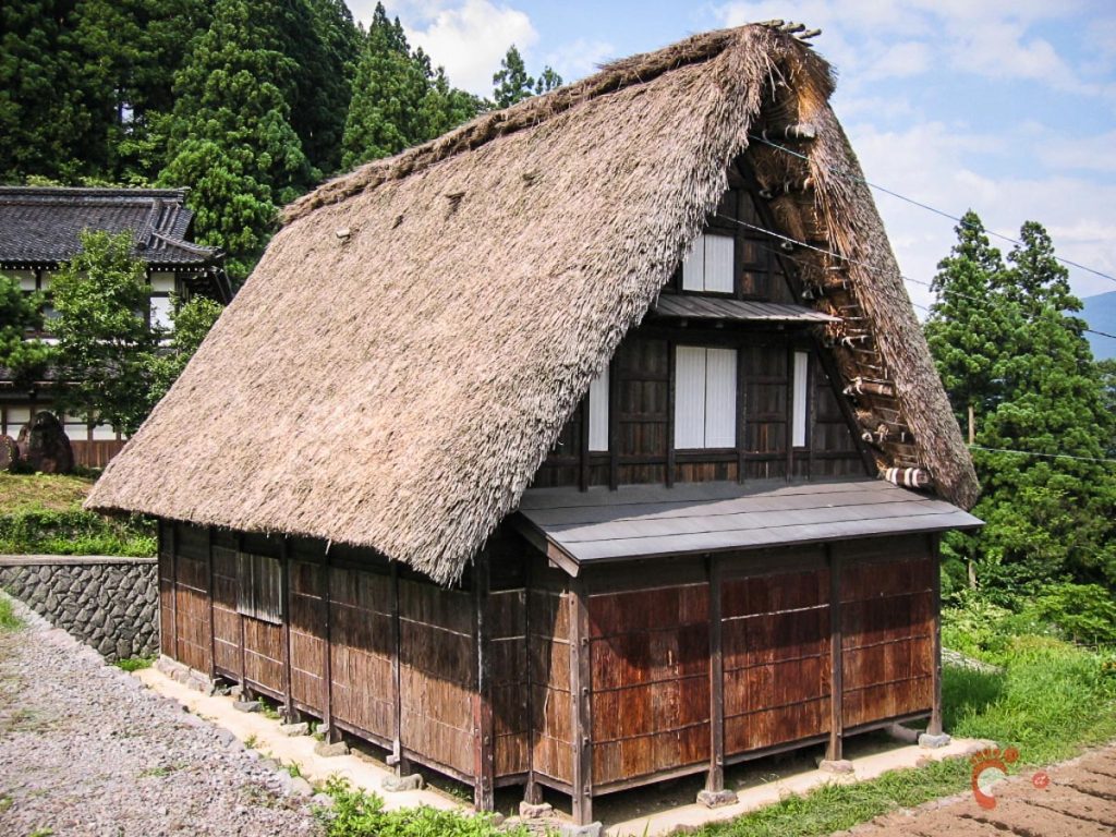 Le village de Ainokura