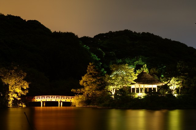 Yokohama Sankeien de nuit 三渓園・観月会