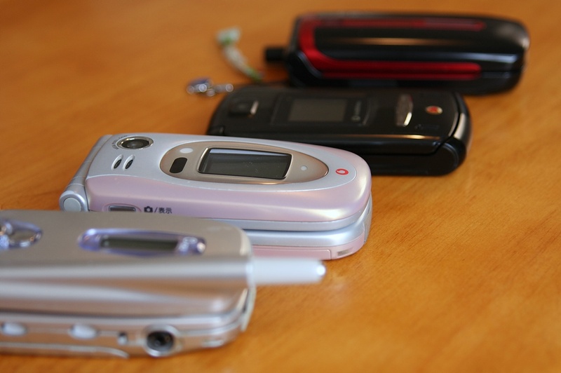 Opérateurs et portables japonais 携帯物語