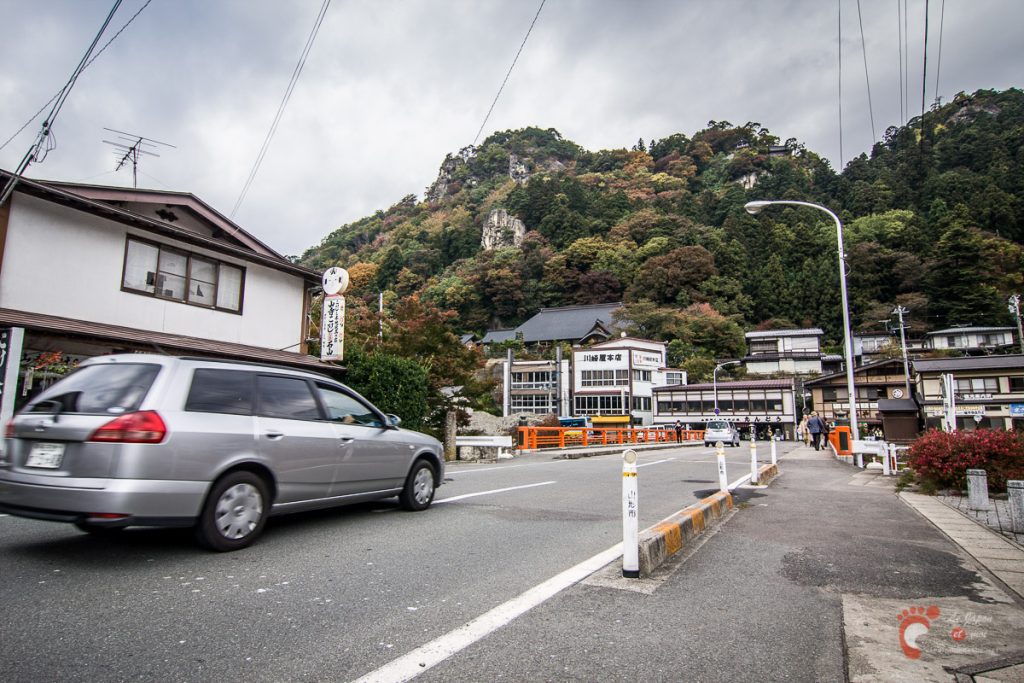 Village de Yamadera - Hôju-bashi