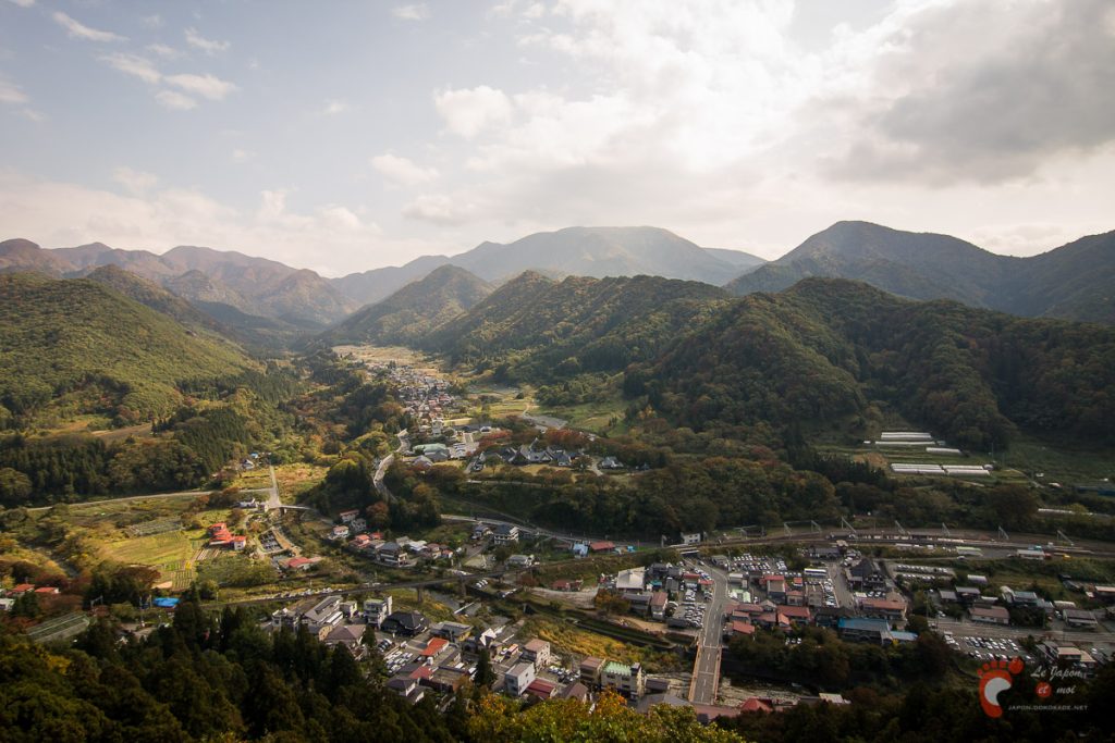 Yamadera - Vue de la vallée depuis le Godai-dô