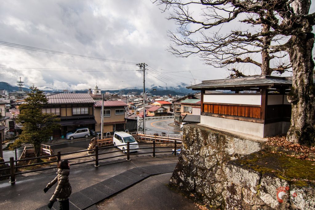 Takayama - Vue sur la ville et les montagnes environnantes depuis Sôgen-ji