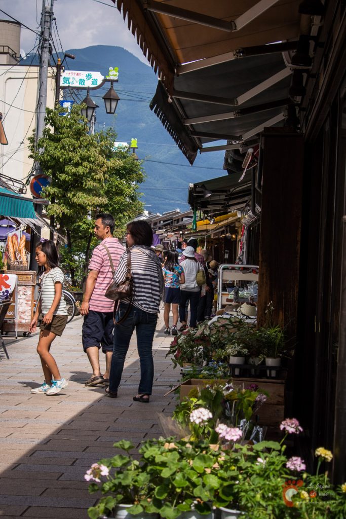 Matsumoto - La rue commerçante Nawate