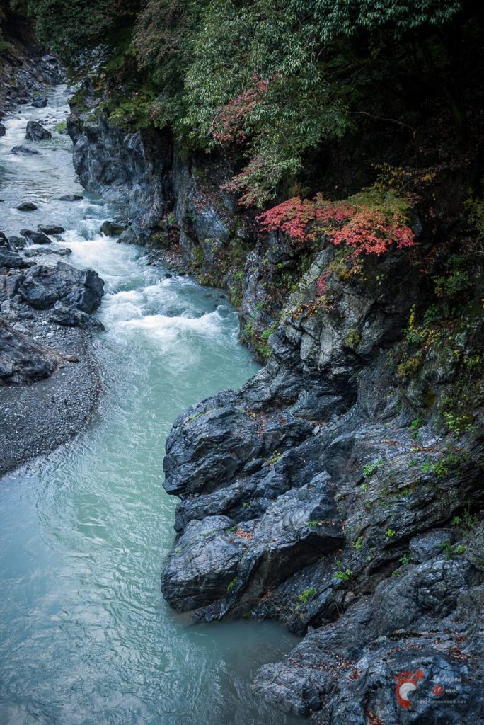 Vallée de Hato-no-Su et la rivière Tama
