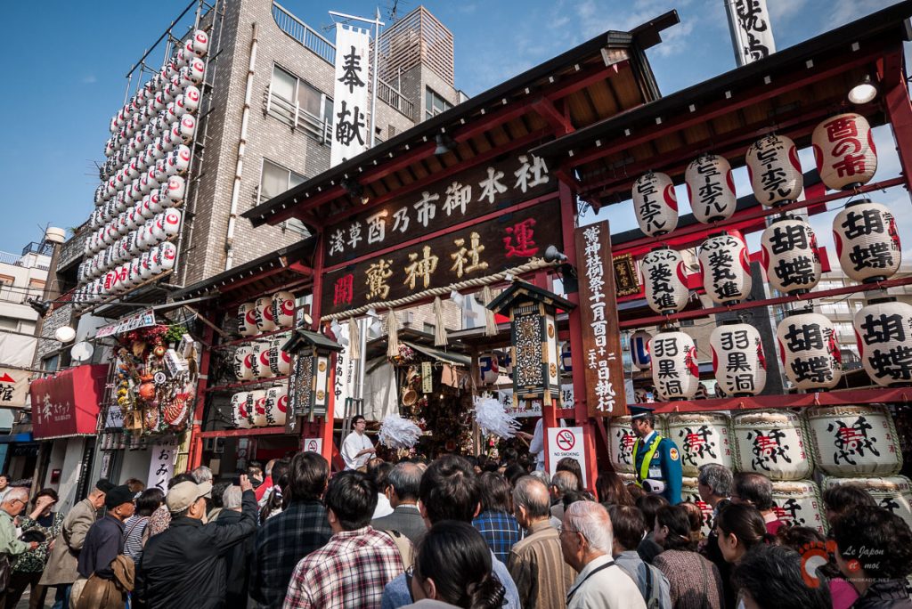 Marché de Tori-no-Ichi à Asakusa