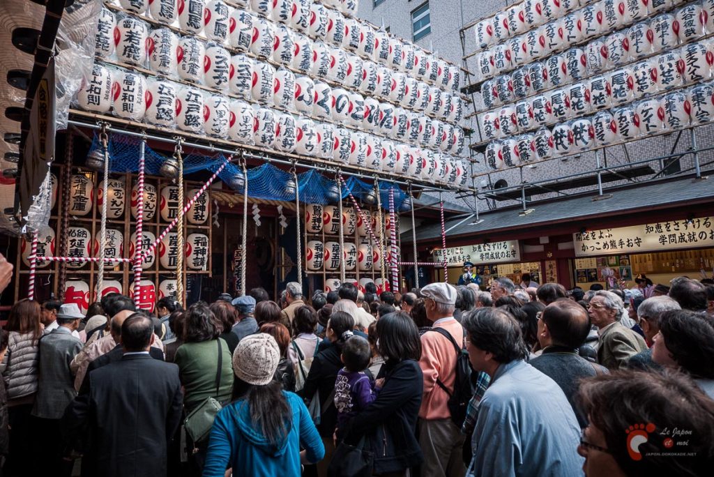 Marché de Tori-no-Ichi à Asakusa