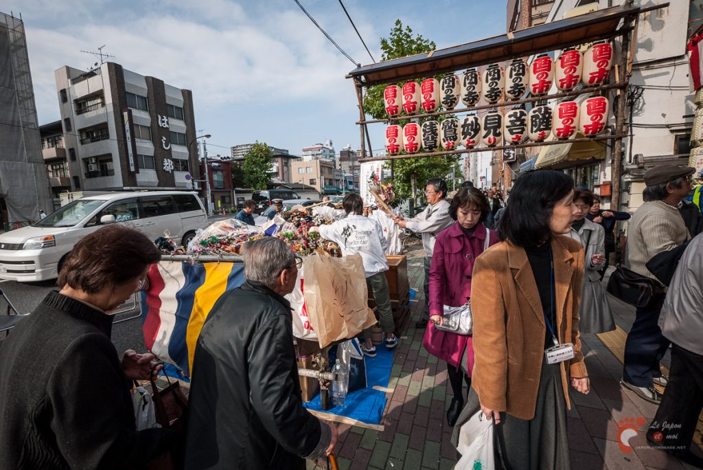 Marché de Tori-no-Ichi à Asakusa
